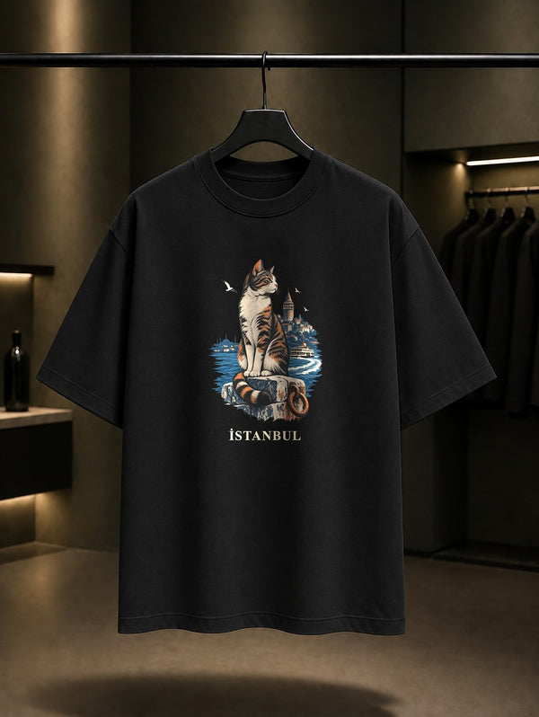 İstanbul Sokak Kedisi baskılı siyah t-shirt