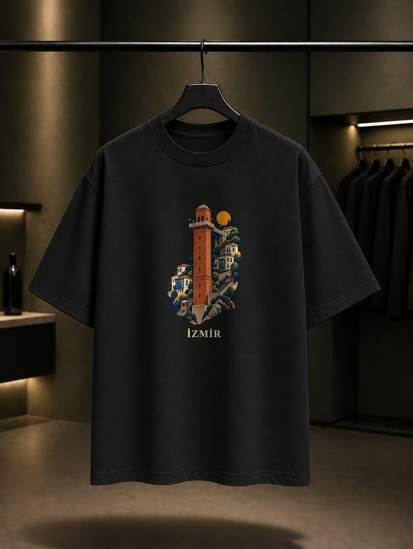 İzmir Tarihi Asansör baskılı siyah t-shirt
