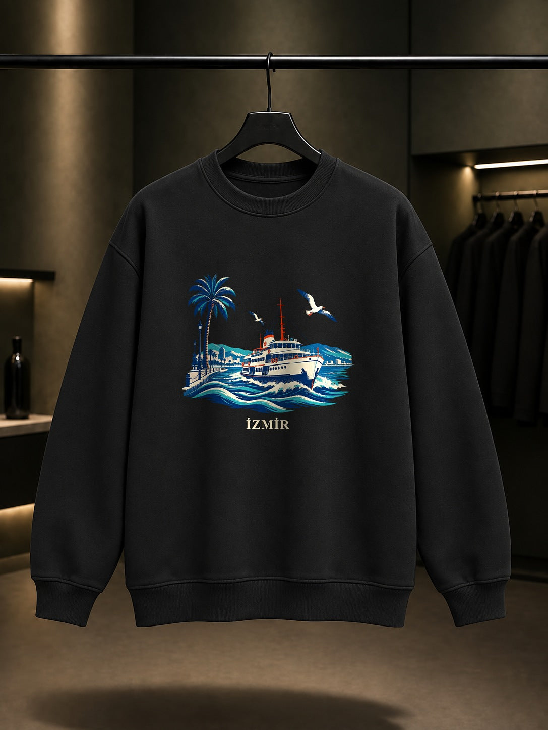 İzmir Kordon Vapur baskılı siyah sweatshirt