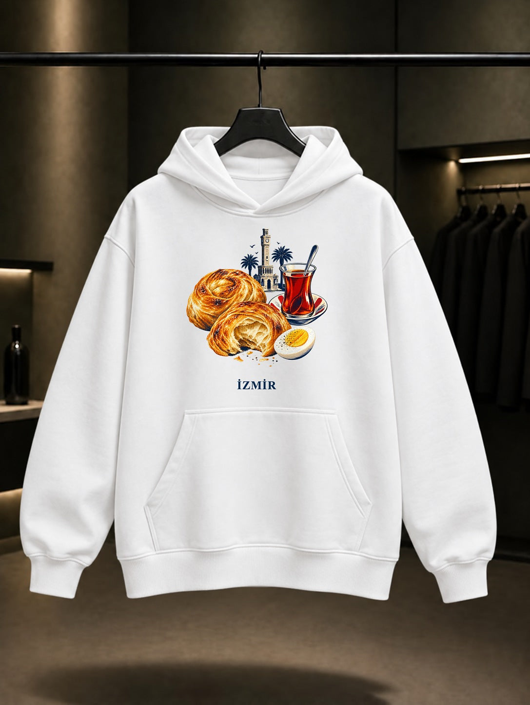 İzmir Boyoz Çay baskılı beyaz kapüşonlu sweatshirt