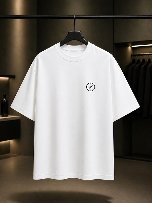 Pusula Minimal Baskılı Unisex %100 Pamuk T-shirt — Beyaz