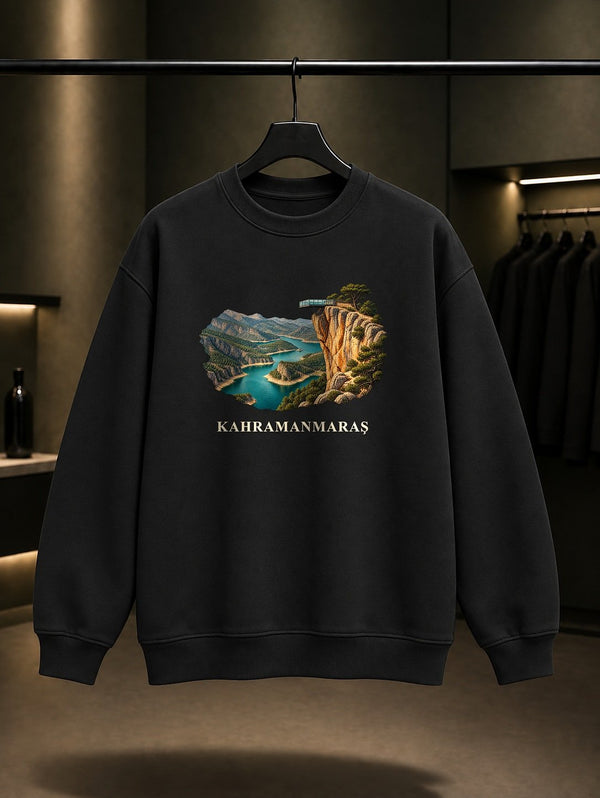 Kahramanmaraş Ali Kayası baskılı siyah sweatshirt