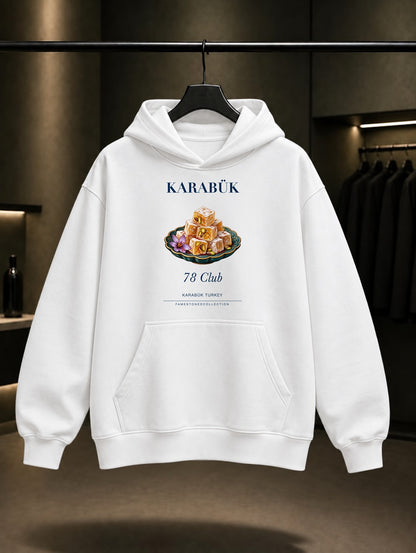 Karabük Safranbolu Lokumu 78 Club baskılı beyaz kapüşonlu sweatshirt