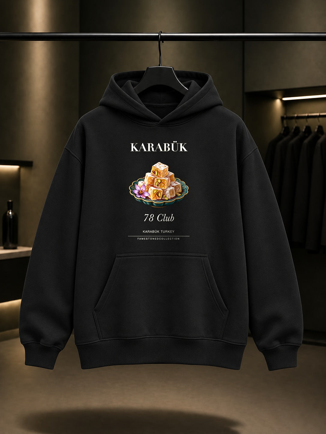 Karabük Safranbolu Lokumu 78 Club baskılı siyah kapüşonlu sweatshirt