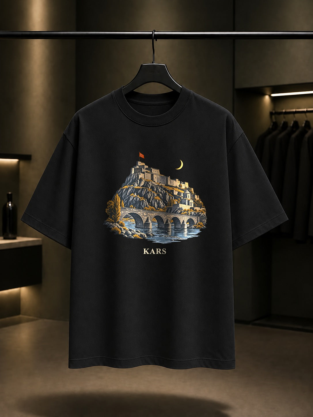 Kars Kalesi Taş Köprü baskılı siyah t-shirt