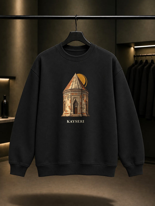 Kayseri Döner Kümbet baskılı siyah sweatshirt