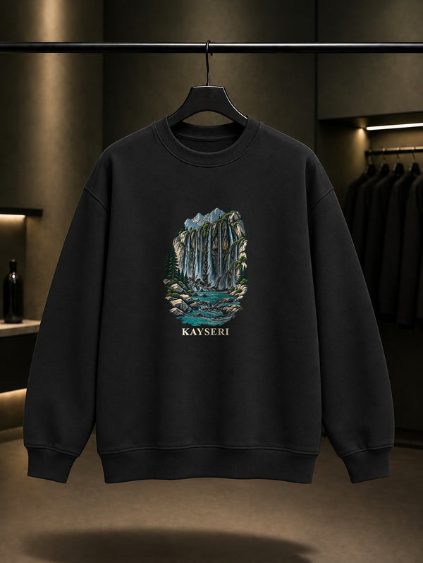 Kayseri Kapuzbaşı Şelaleleri baskılı siyah sweatshirt