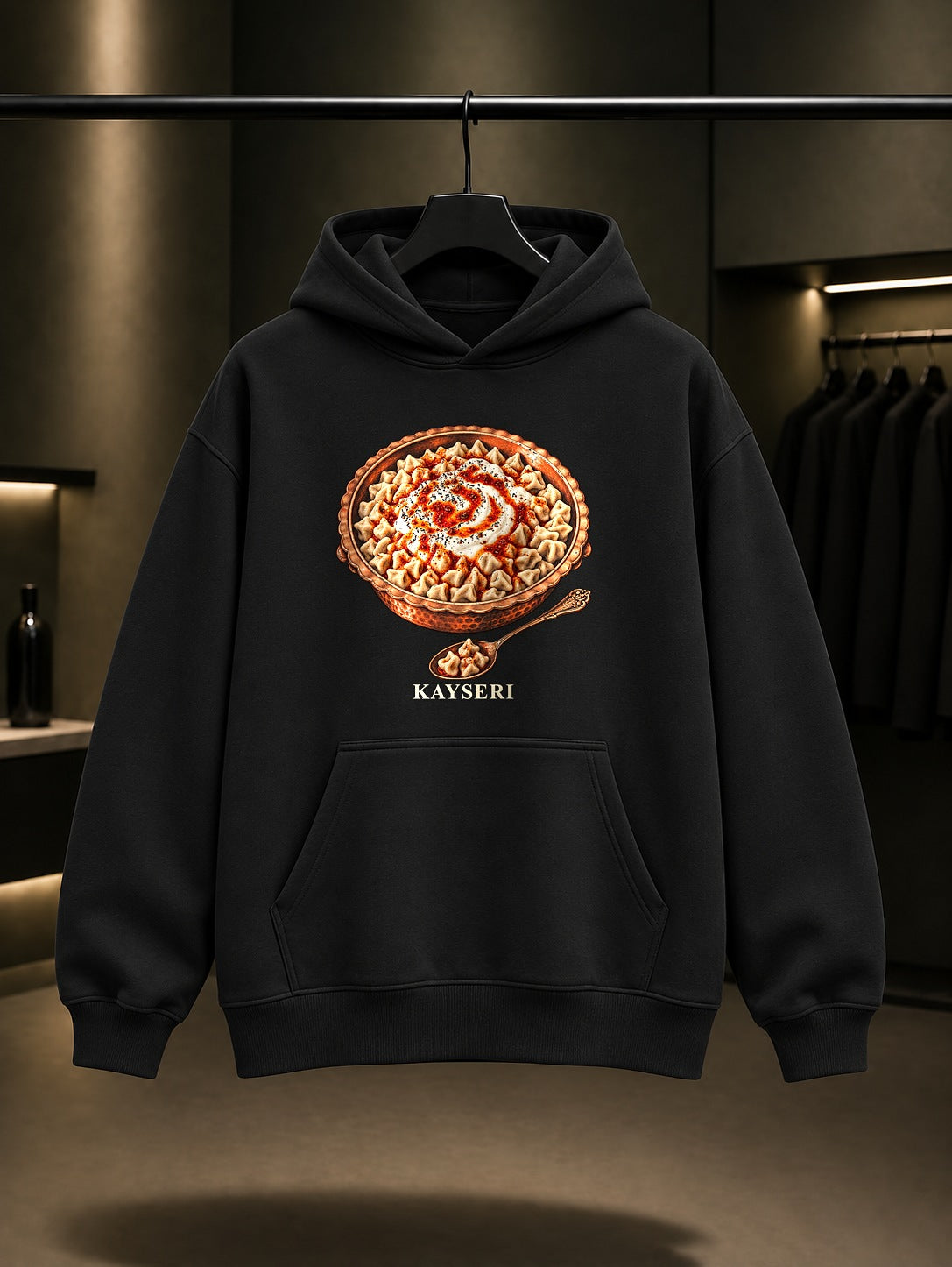 Kayseri Mantısı baskılı siyah kapüşonlu sweatshirt