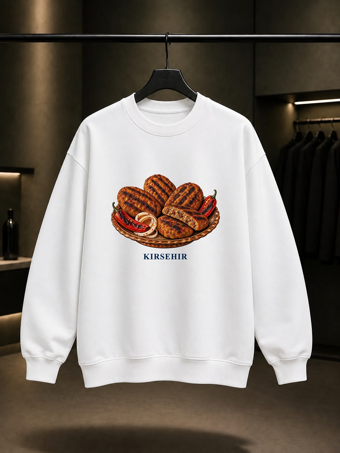Kırşehir Beşmeç baskılı beyaz sweatshirt