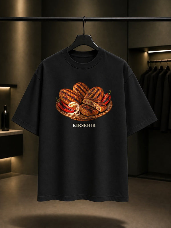 Kırşehir Beşmeç baskılı siyah t-shirt