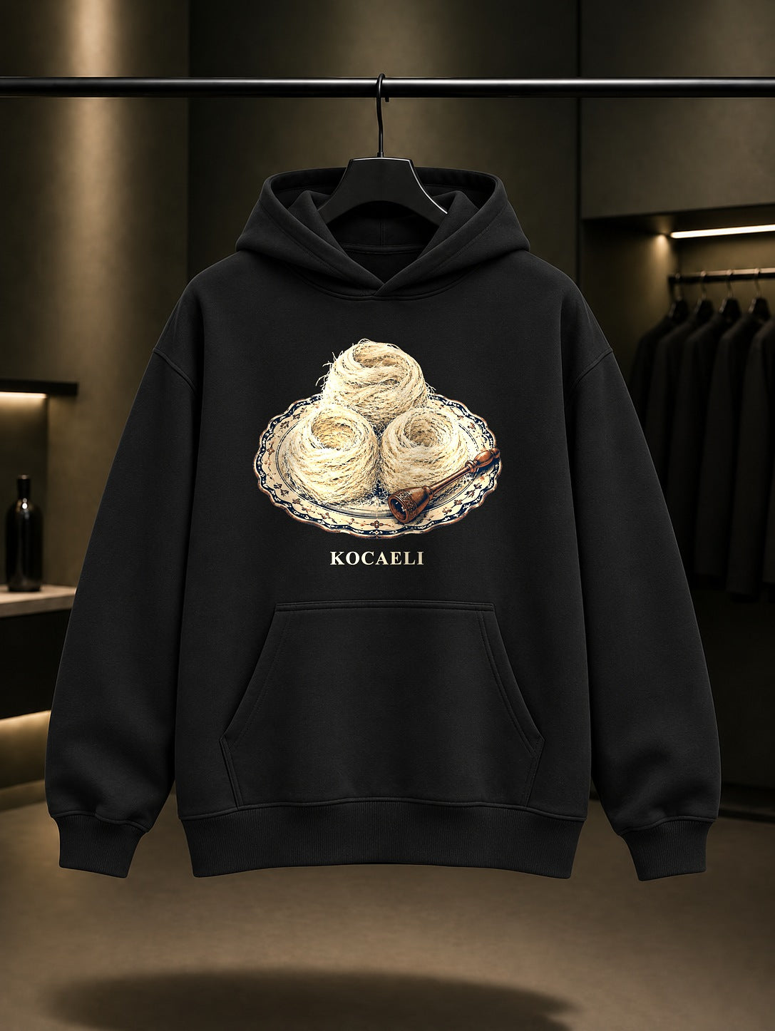 Kocaeli İzmit Pişmaniyesi baskılı siyah kapüşonlu sweatshirt