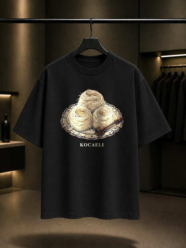 Kocaeli İzmit Pişmaniyesi baskılı siyah t-shirt