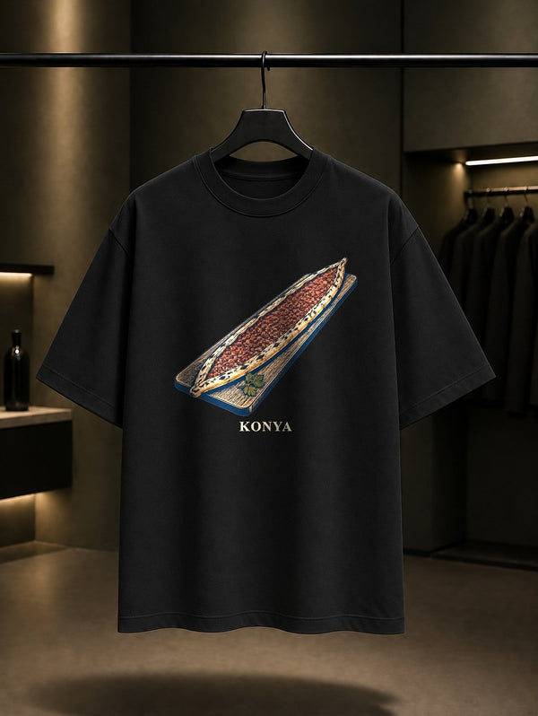 Konya Etli Ekmek baskılı siyah t-shirt