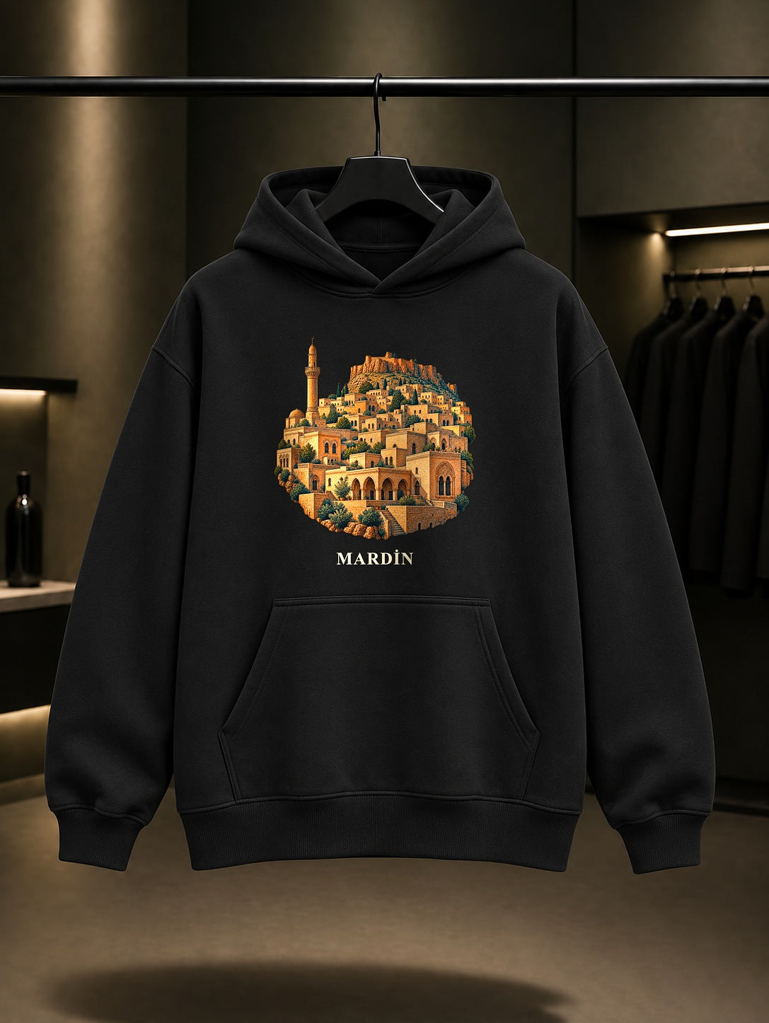 Mardin Eski baskılı siyah kapüşonlu sweatshirt