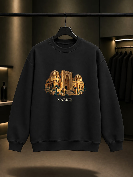 Mardin Zinciriye Medresesi baskılı siyah sweatshirt