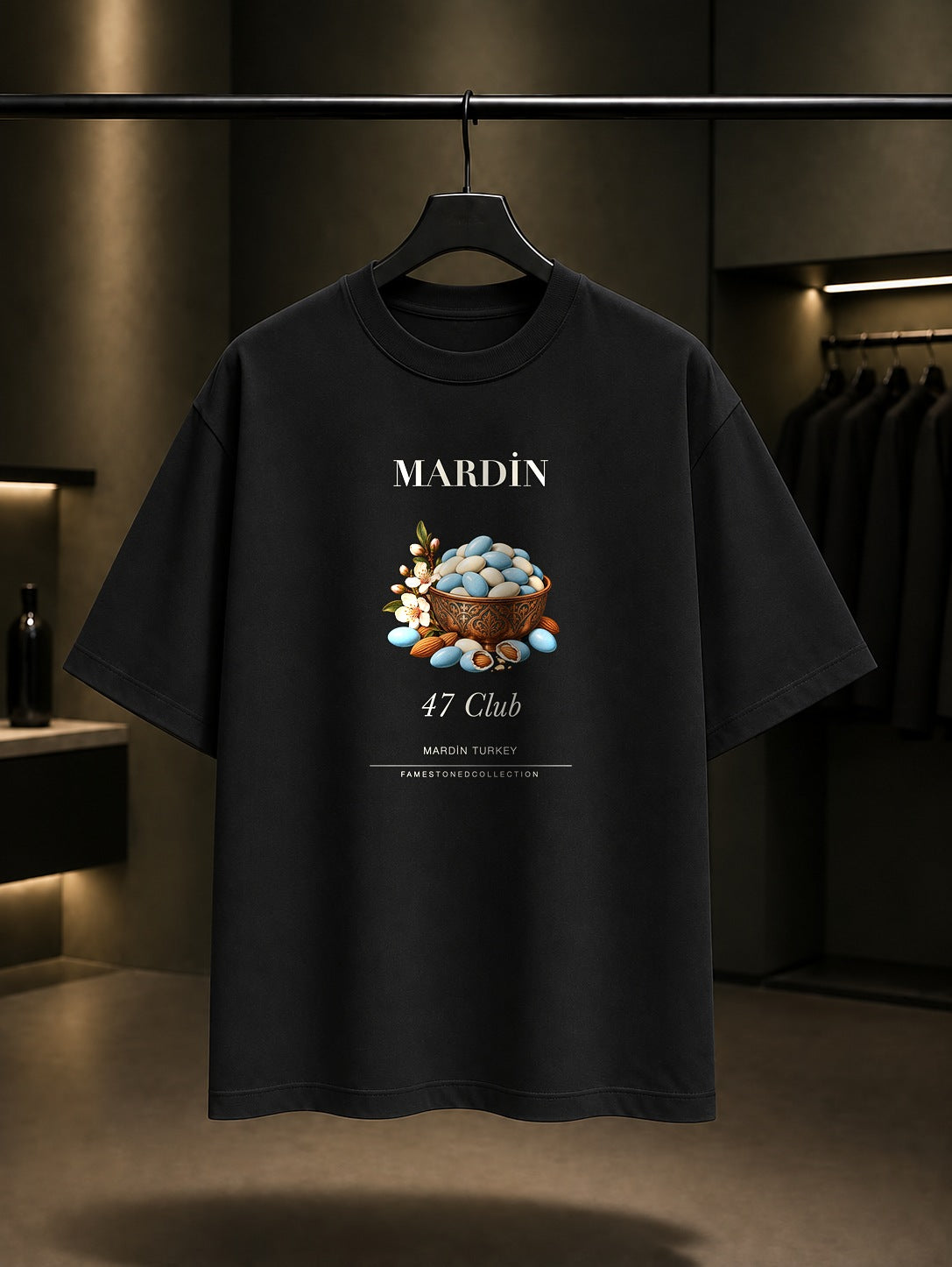Mardin Badem Şekeri 47 Club baskılı siyah t-shirt