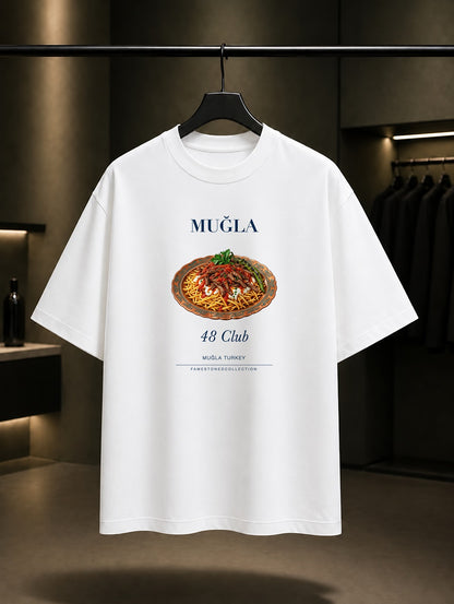Muğla Çökertme Kebabı 48 Club baskılı beyaz t-shirt