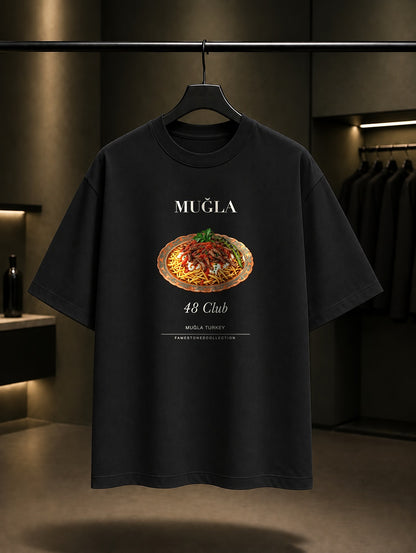 Muğla Çökertme Kebabı 48 Club baskılı siyah t-shirt