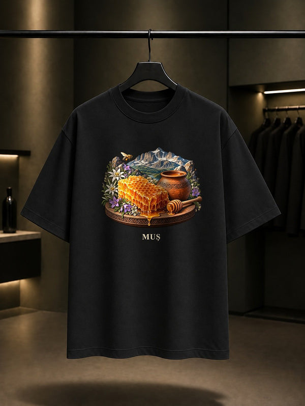 Muş Balı baskılı siyah t-shirt