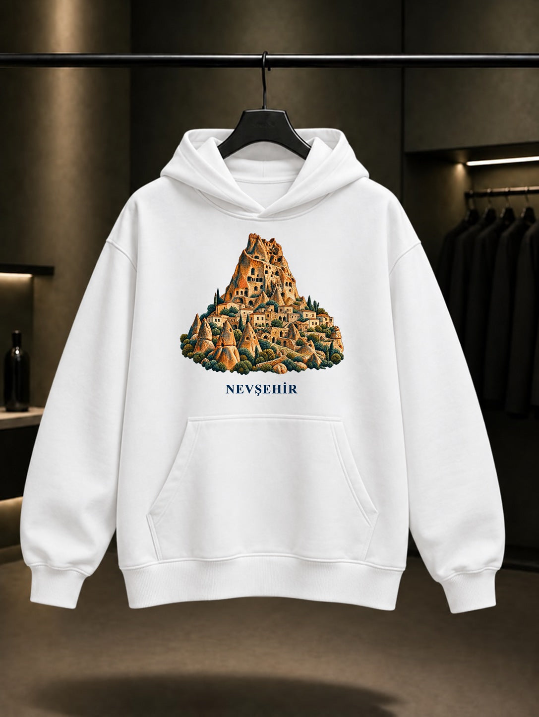 Nevşehir Uçhisar Kalesi baskılı beyaz kapüşonlu sweatshirt