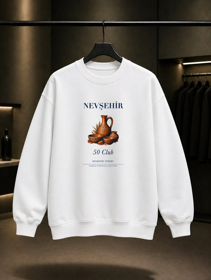 Nevşehir Avanos Çömlek 50 Club baskılı beyaz sweatshirt