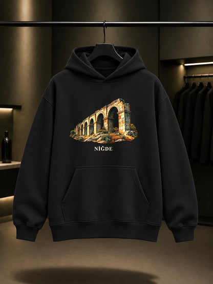 Niğde Tyana Su Kemerleri baskılı siyah kapüşonlu sweatshirt