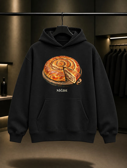 Niğde Tahinli Çörek baskılı siyah kapüşonlu sweatshirt