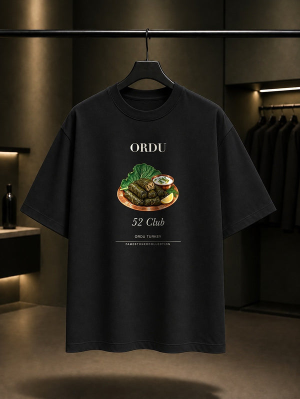 Ordu Karalahana Sarması 52 Club baskılı siyah t-shirt