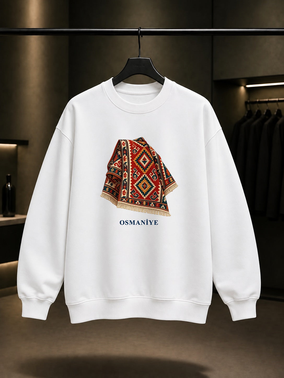 Osmaniye Karatepe Kilimi baskılı beyaz sweatshirt