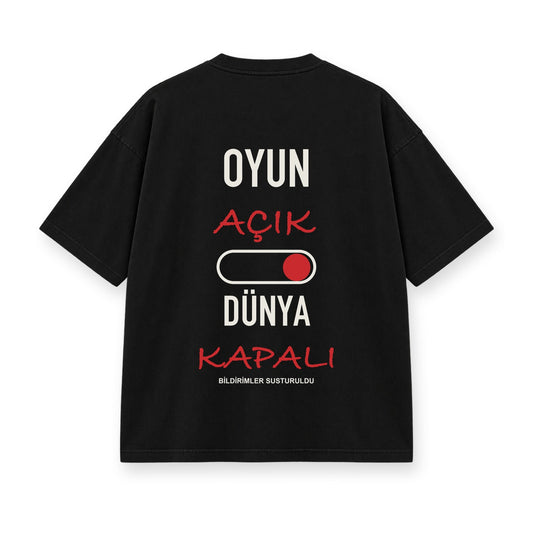 Oyun Açık Dünya Kapalı baskılı siyah tişört