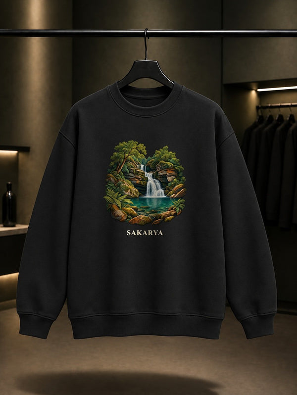 Sakarya Maden Deresi baskılı siyah sweatshirt