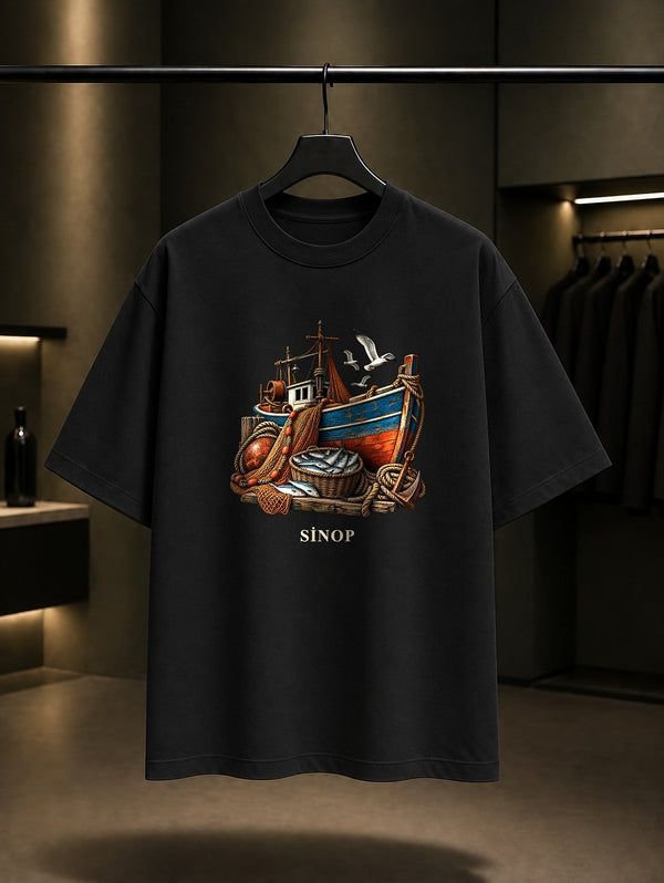 Sinop Balıkçı Teknesi baskılı siyah t-shirt