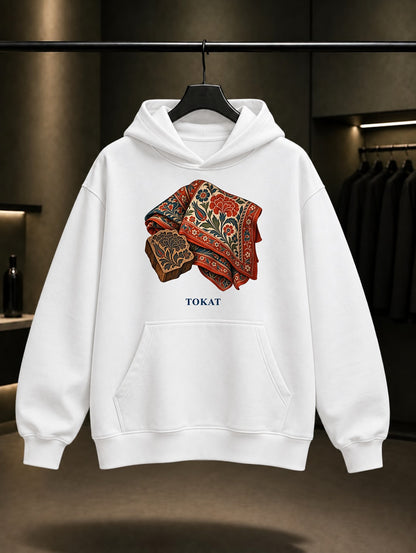 Tokat Yazması baskılı beyaz kapüşonlu sweatshirt