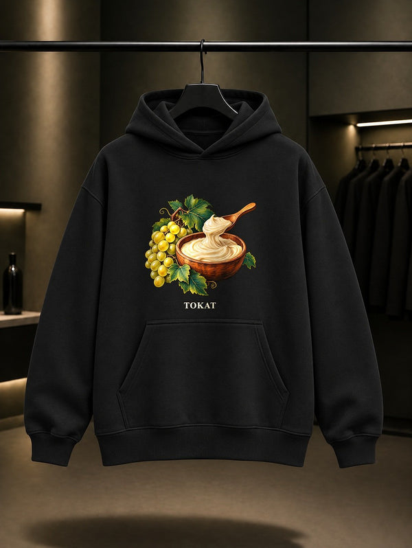 Tokat Zile Pekmezi baskılı siyah kapüşonlu sweatshirt