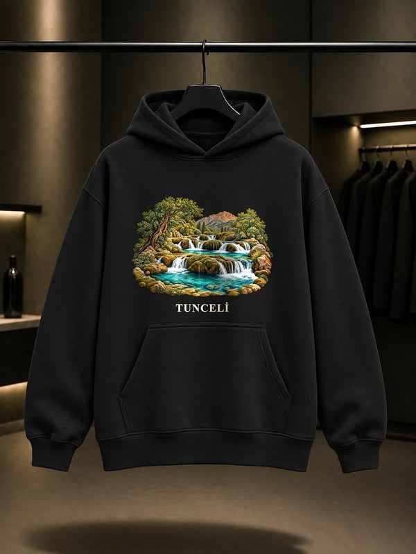 Tunceli Munzur Gözeleri baskılı siyah kapüşonlu sweatshirt