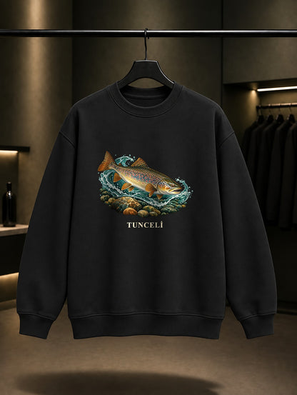 Tunceli Munzur Alabalığı baskılı siyah sweatshirt