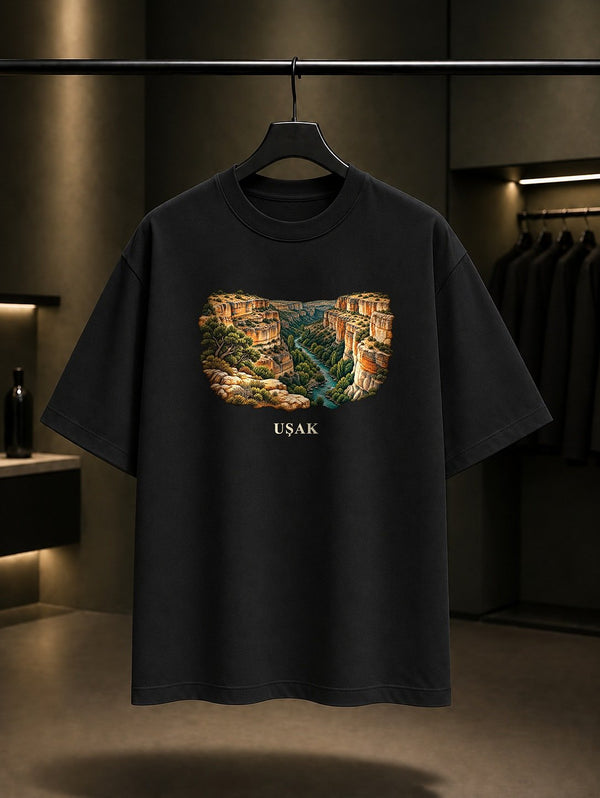 Uşak Ulubey Kanyonu baskılı siyah t-shirt
