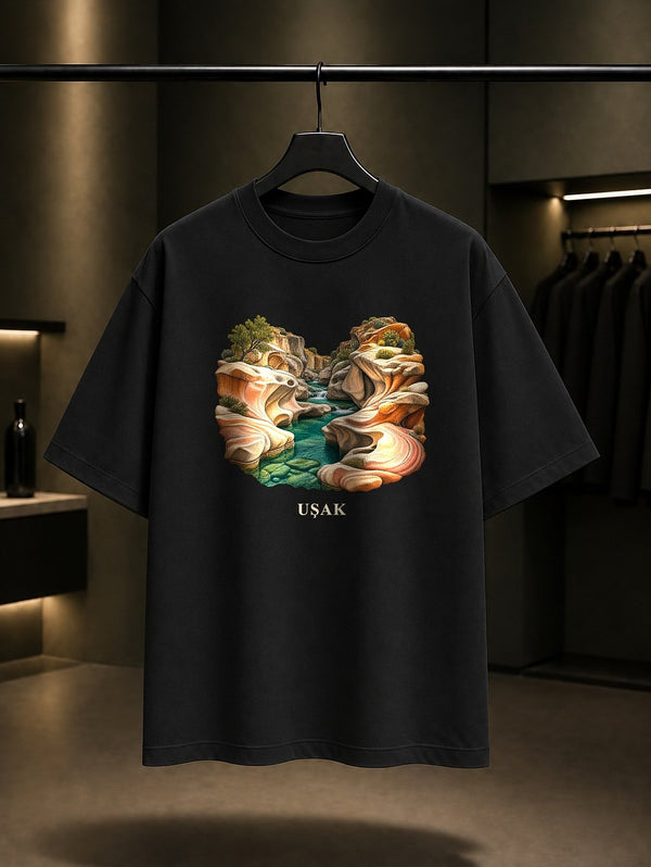 Uşak Taşyaran Vadisi baskılı siyah t-shirt