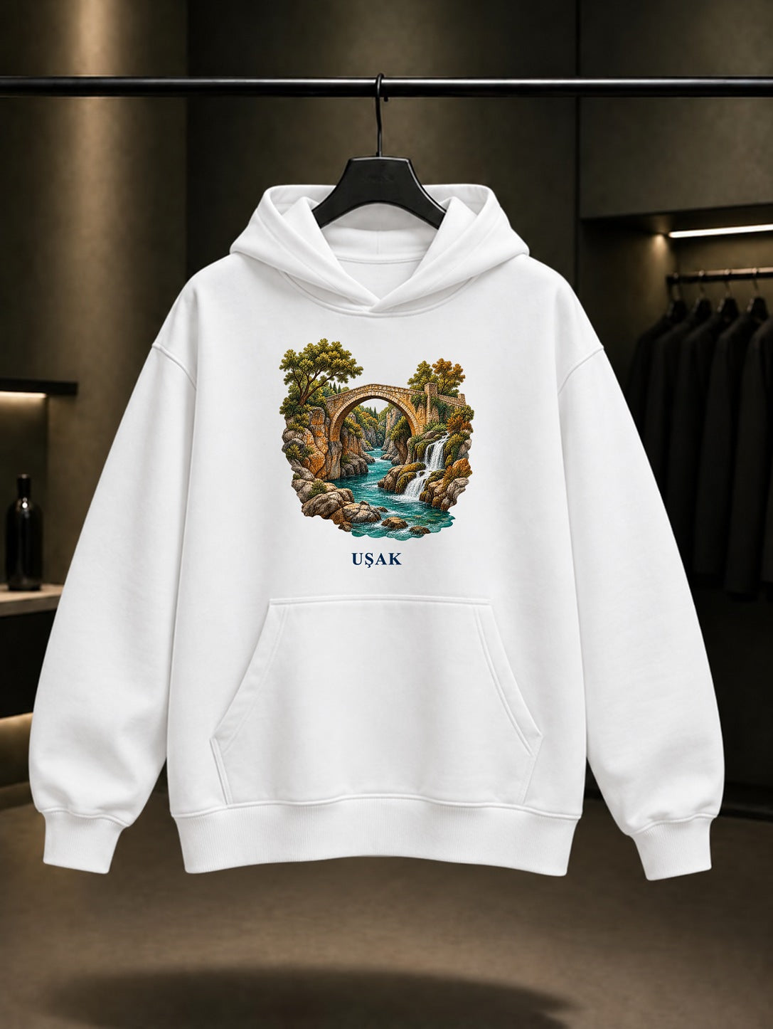 Uşak Clandiras Köprüsü baskılı beyaz kapüşonlu sweatshirt