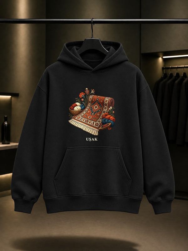 Uşak Halısı baskılı siyah kapüşonlu sweatshirt