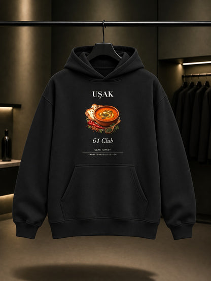Uşak Tarhana Çorbası 64 Club baskılı siyah kapüşonlu sweatshirt