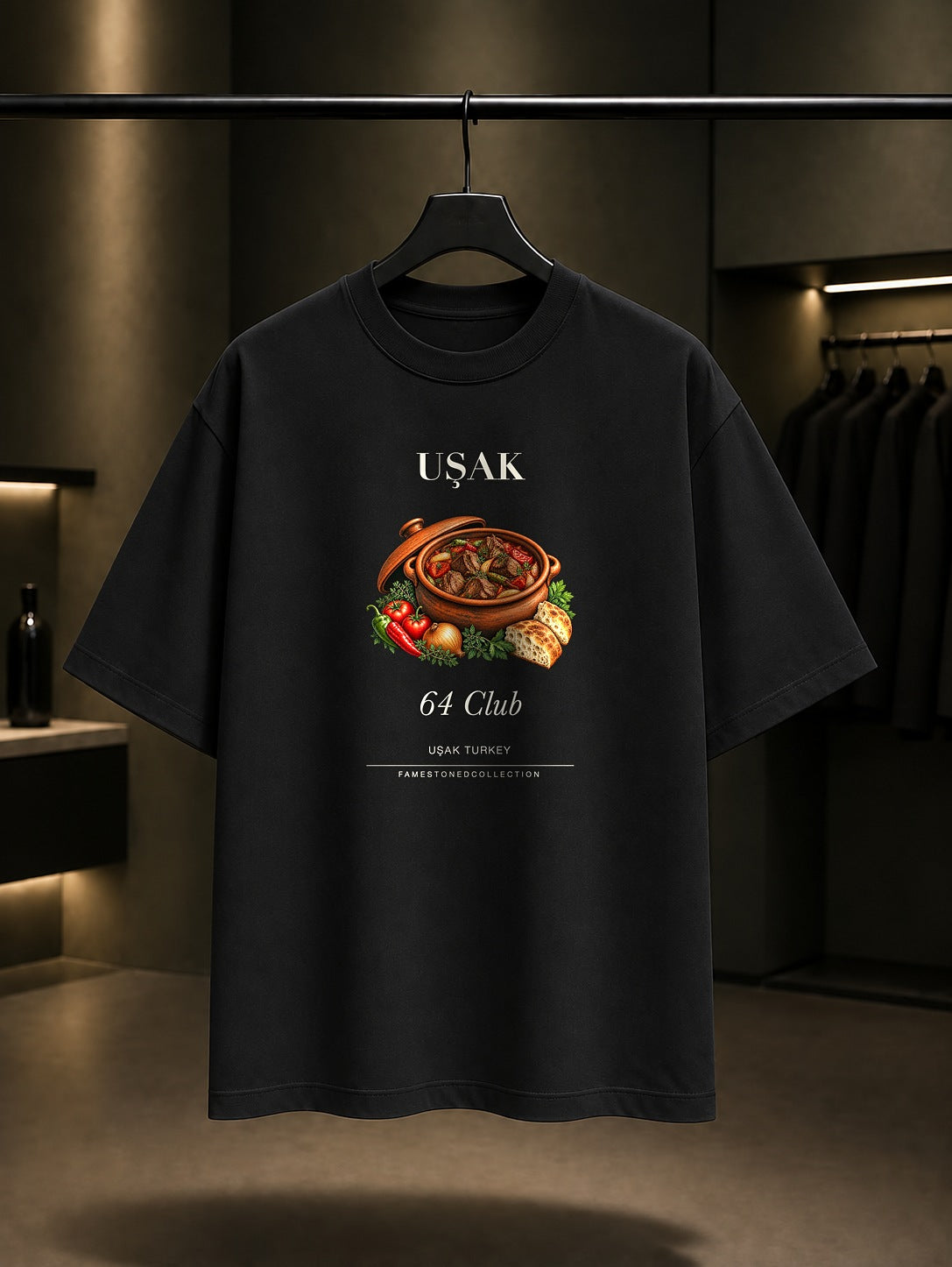Uşak Çömlek Eti 64 Club baskılı siyah t-shirt