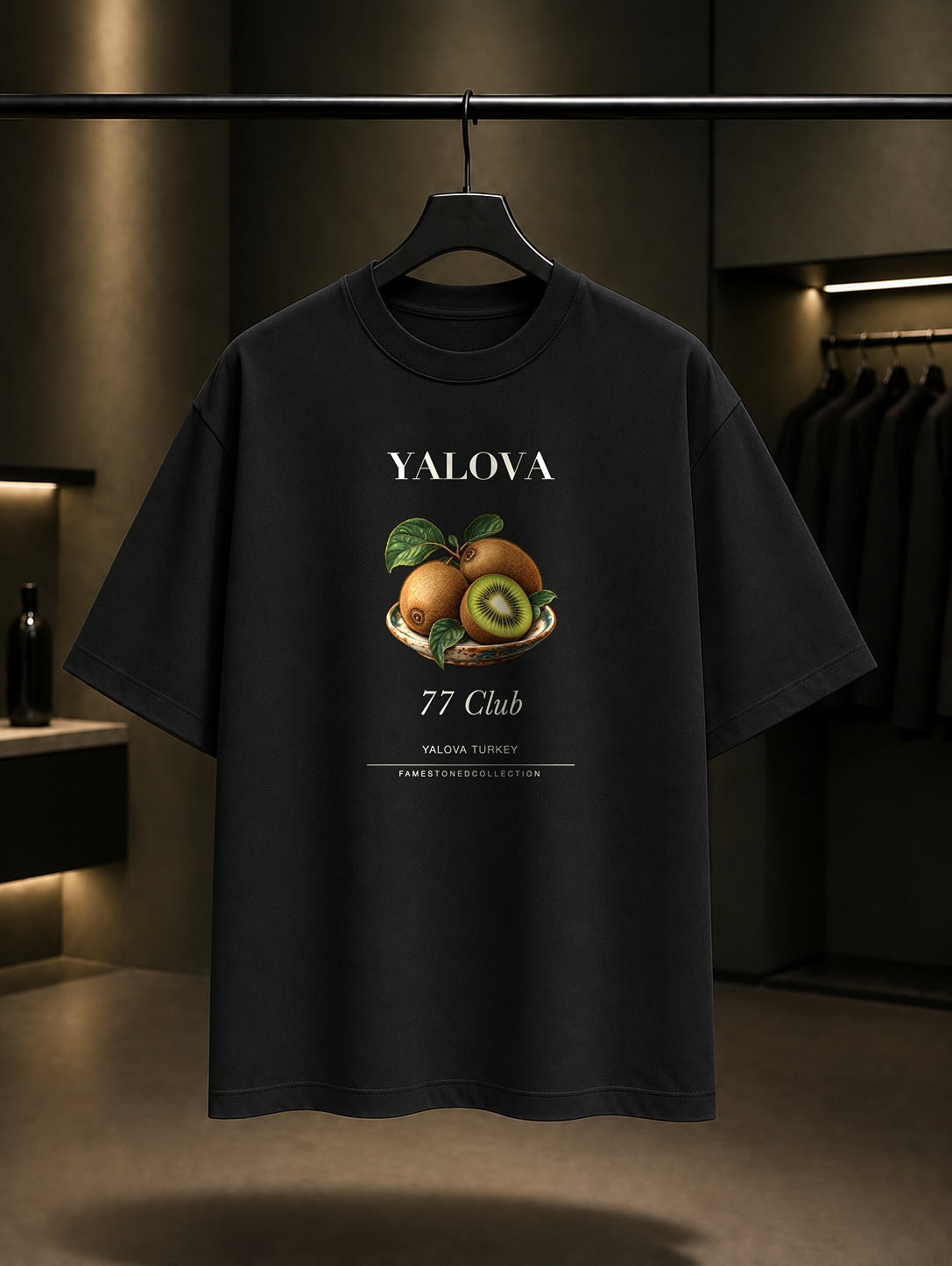 Yalova Kivisi 77 Club baskılı siyah t-shirt